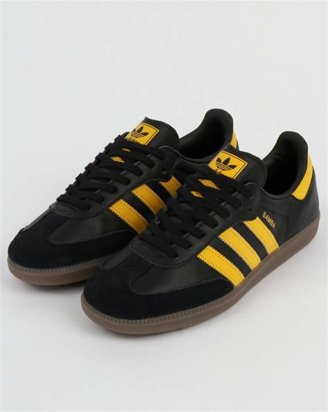 adidas sneakers maat|adidas 3 striped sneakers.